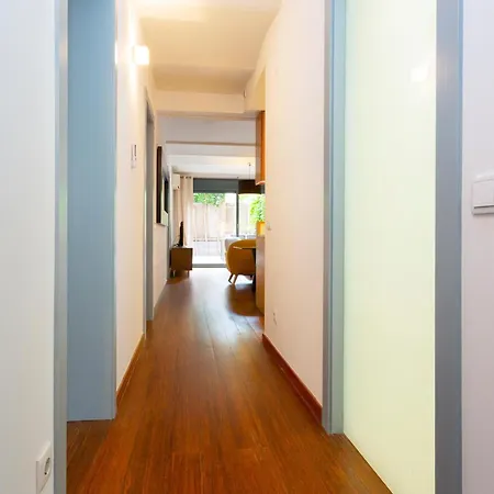 Palauet Tres Torres B Apartament Barcelona