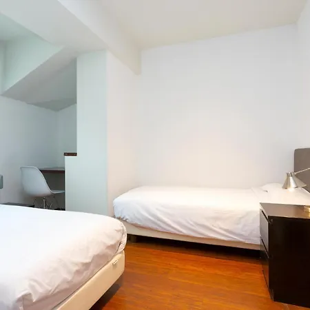 Palauet Tres Torres B Apartament